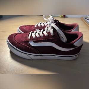 Vans Women's Brooklyn Sneaker - Burgundy and White